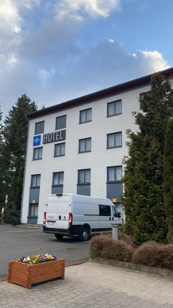 Olympia Hotel Suhl - Housity
