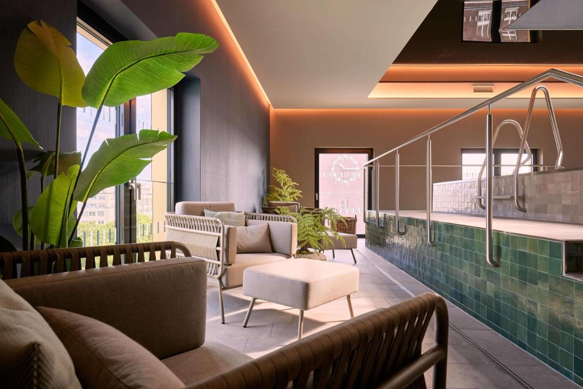 Adina Apartment Hotel Dusseldorf - Housity