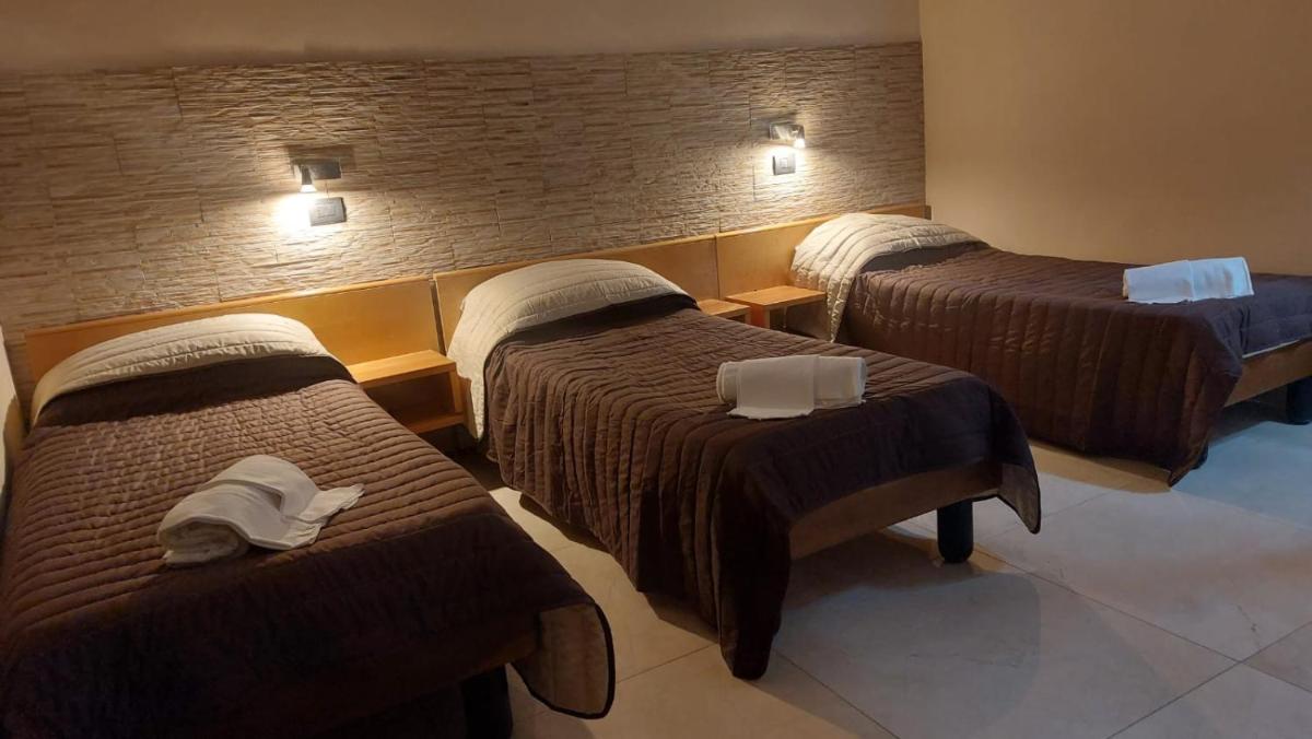 Hotel La Torre - Housity