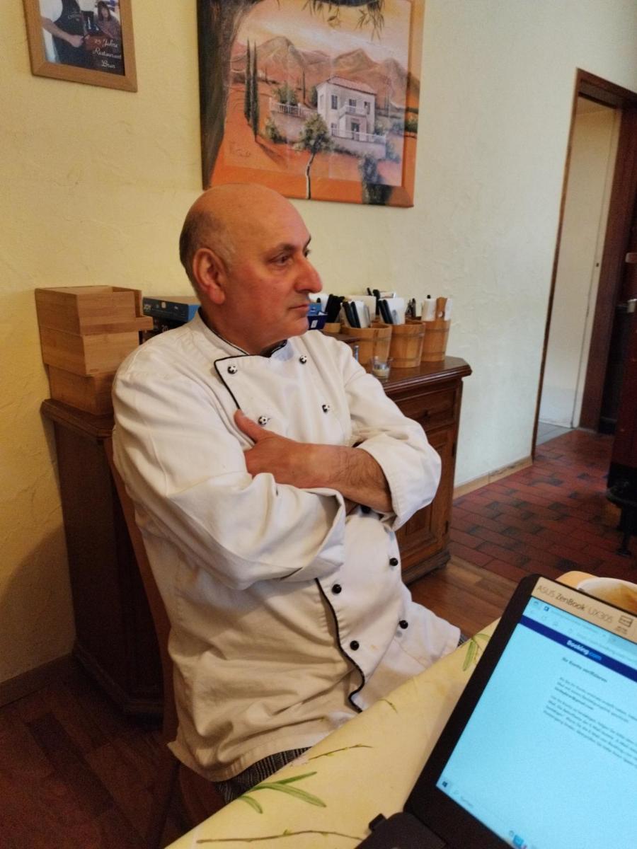 Pizzeria Brar - Housity
