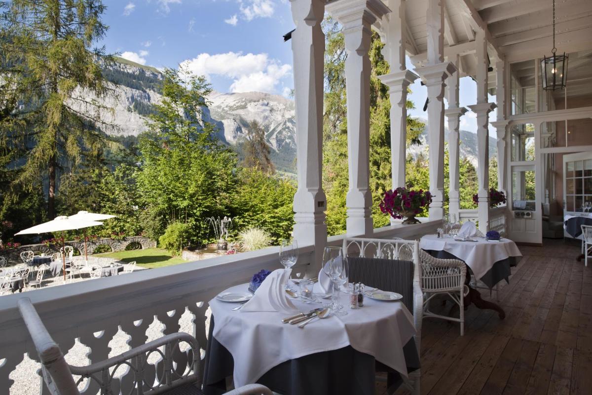 Romantik Hotel Schweizerhof &amp; Spa - Housity