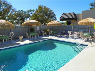 Island Breeze Inn - Venice - Housity