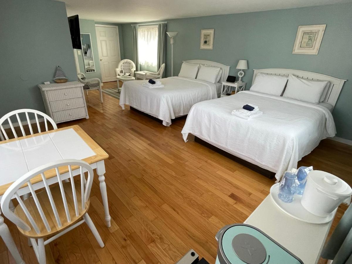 The Escape Inn - Housity