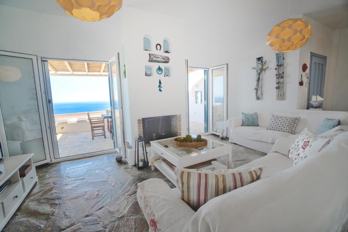 Ocean Villa with Sunset Views, 10 mins to Batsi Bay - Housity