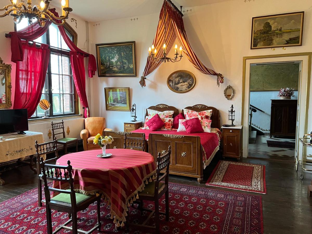 Park Villa Reichenbach - Housity