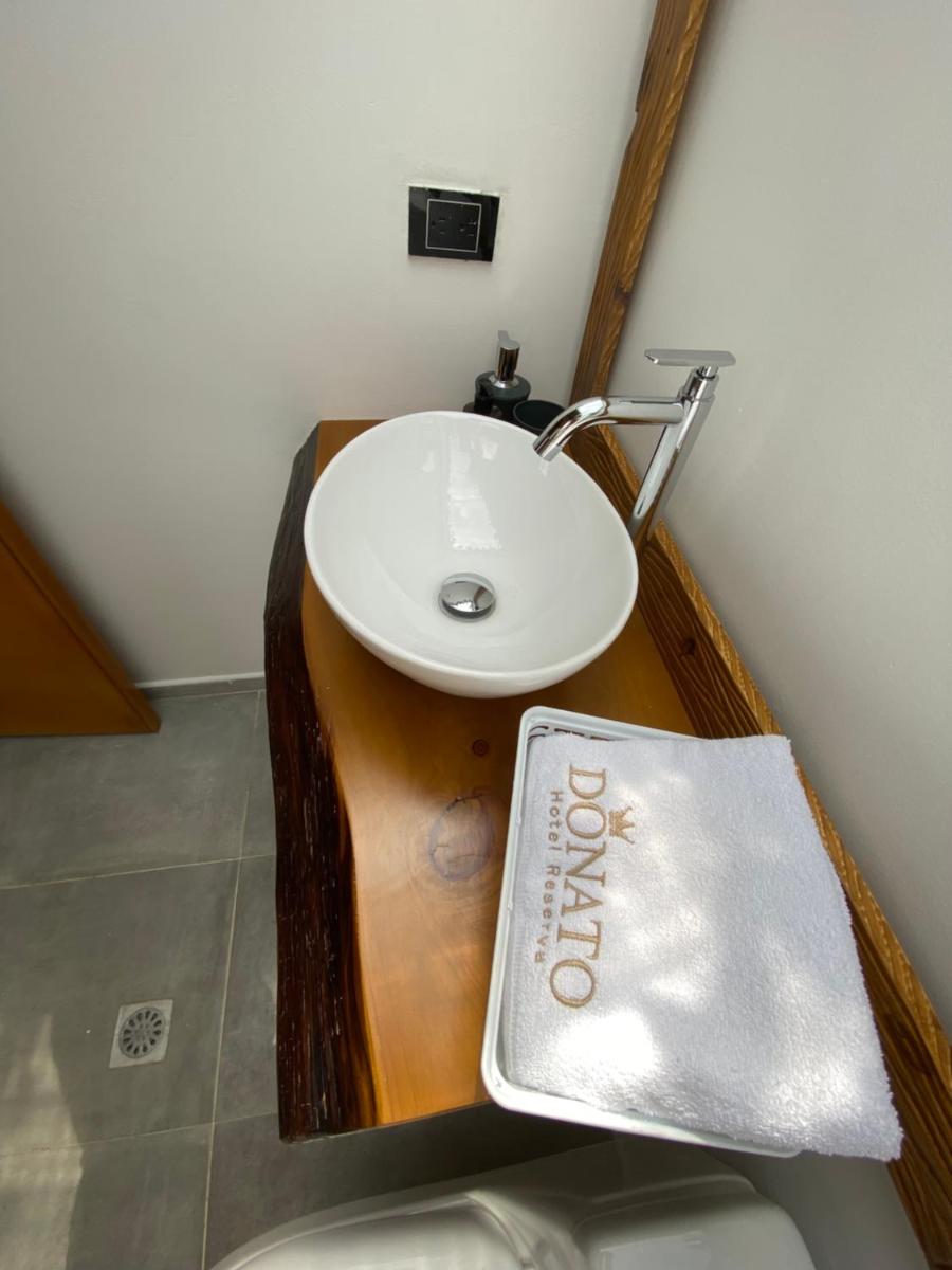 HOTEL RESERVA DONATO - Housity