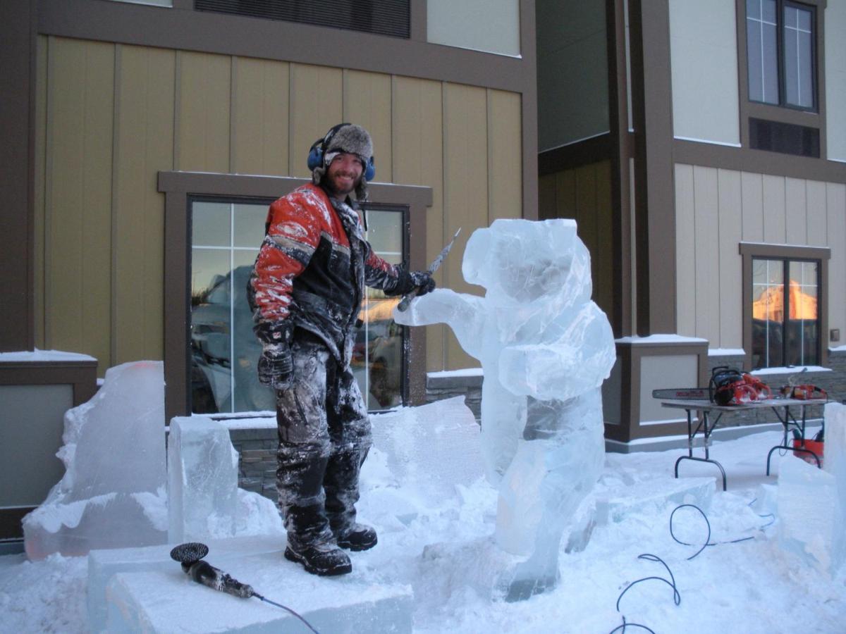 Hotel North Pole - Housity