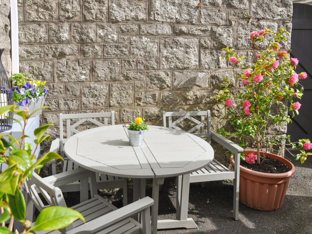 Apartment 2 - Rosewarne Manor - Housity