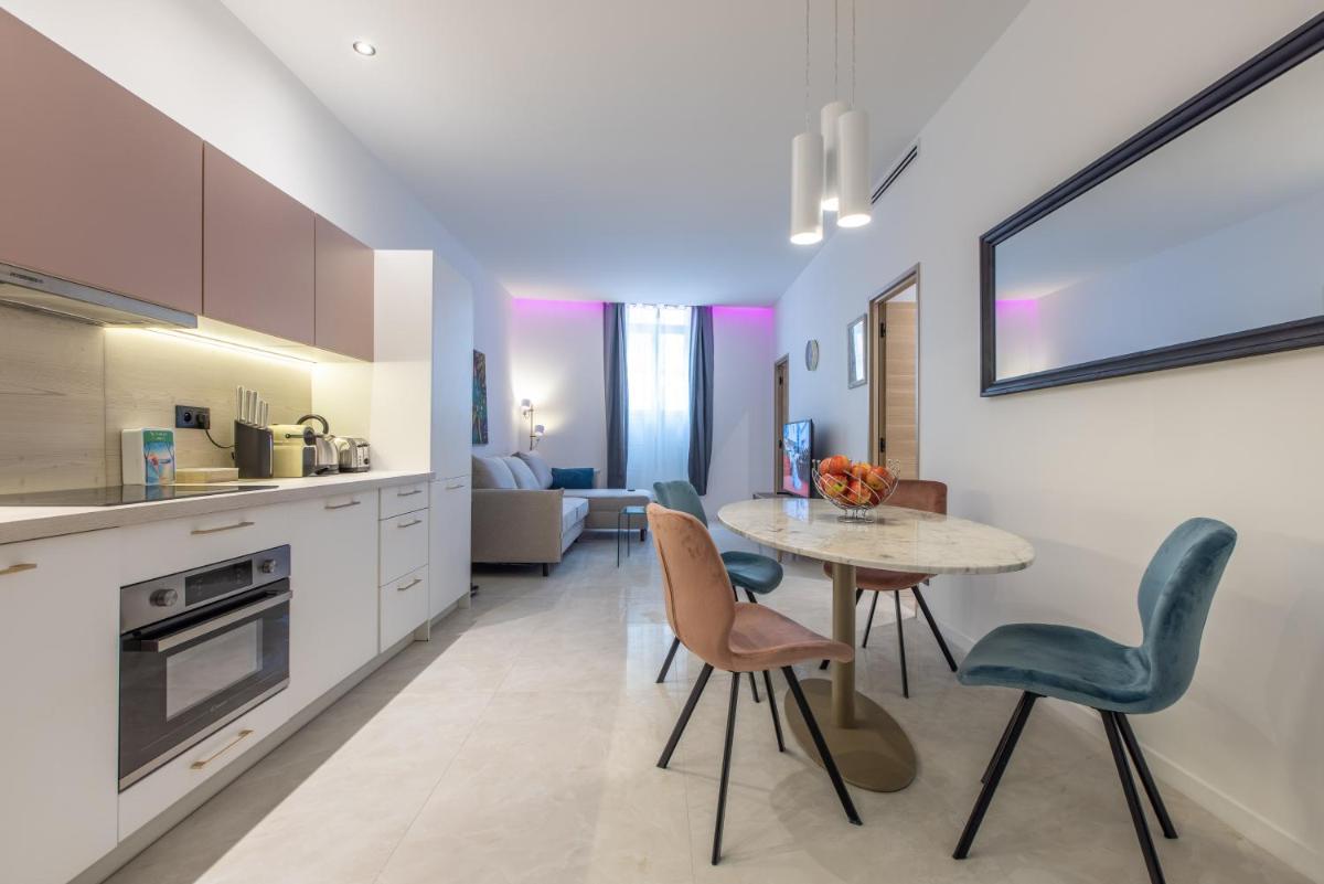 Residence Meynadier - apartments - New - AC - Wifi - Close Beach and Palais - LRA Cannes - Housity