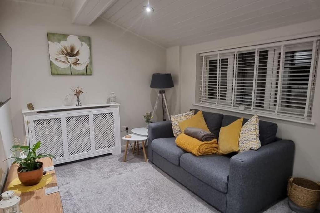 The Squirrels- Alresford, Essex - Housity