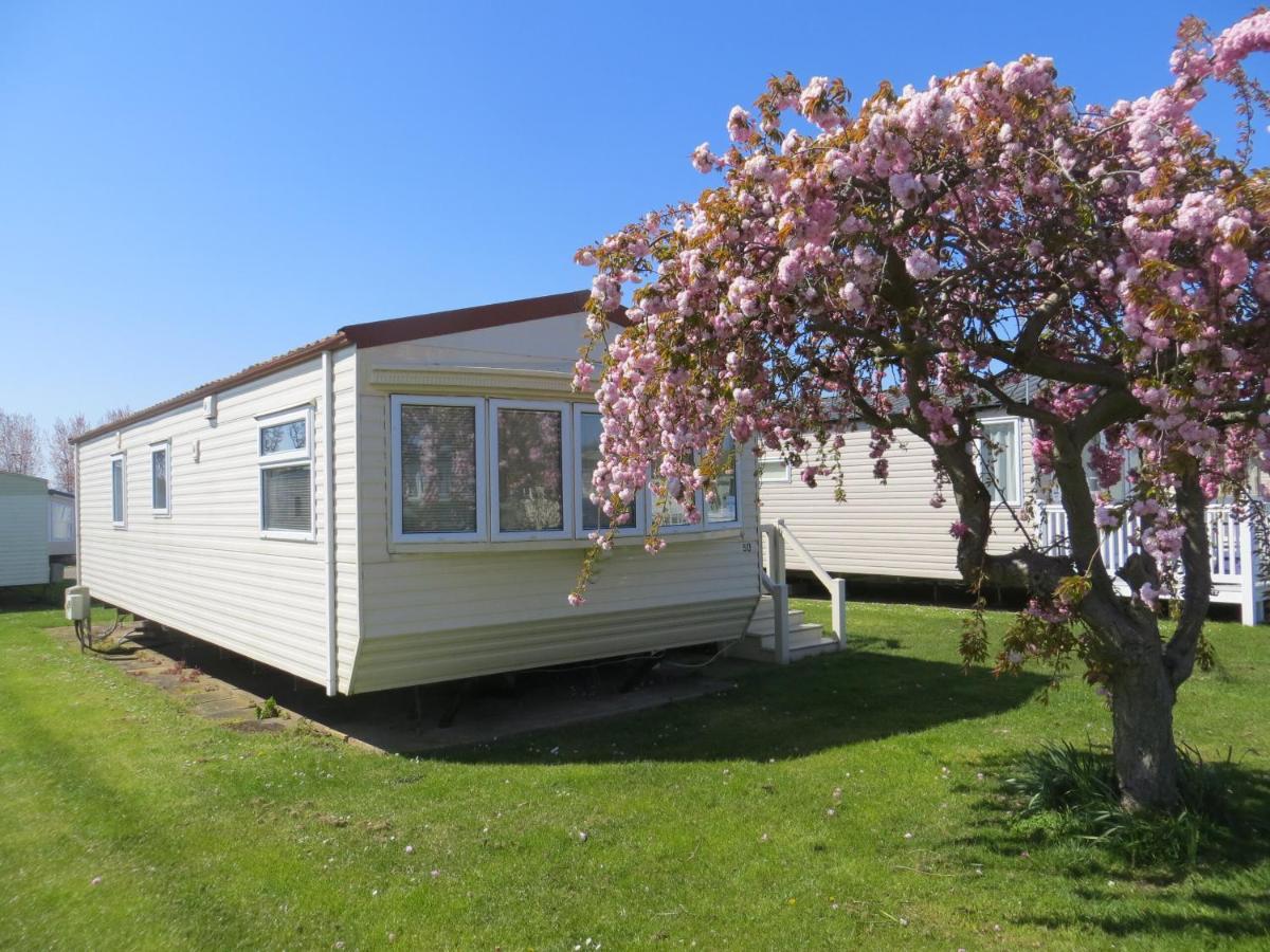 Tiny's Place - Housity