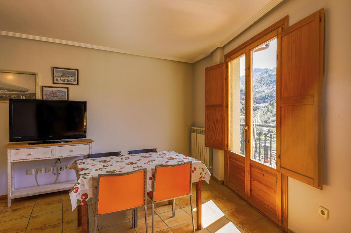 Barranco de la Olla by Apartamentos Arnedillo - Housity