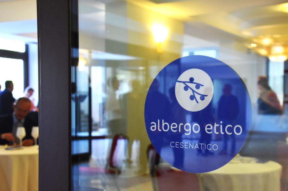 Suitetrails - ALBERGO ETICO CESENATICO