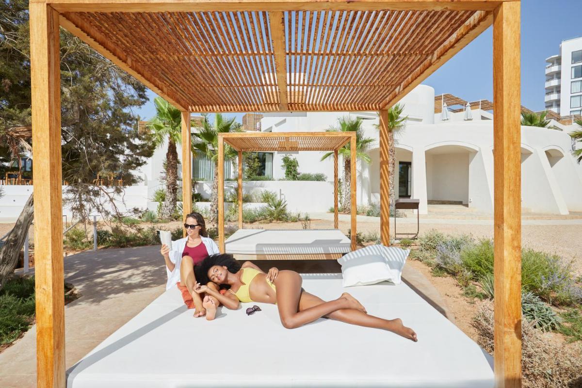 Clientes alojados en TRS Ibiza Hotel - Adults Only