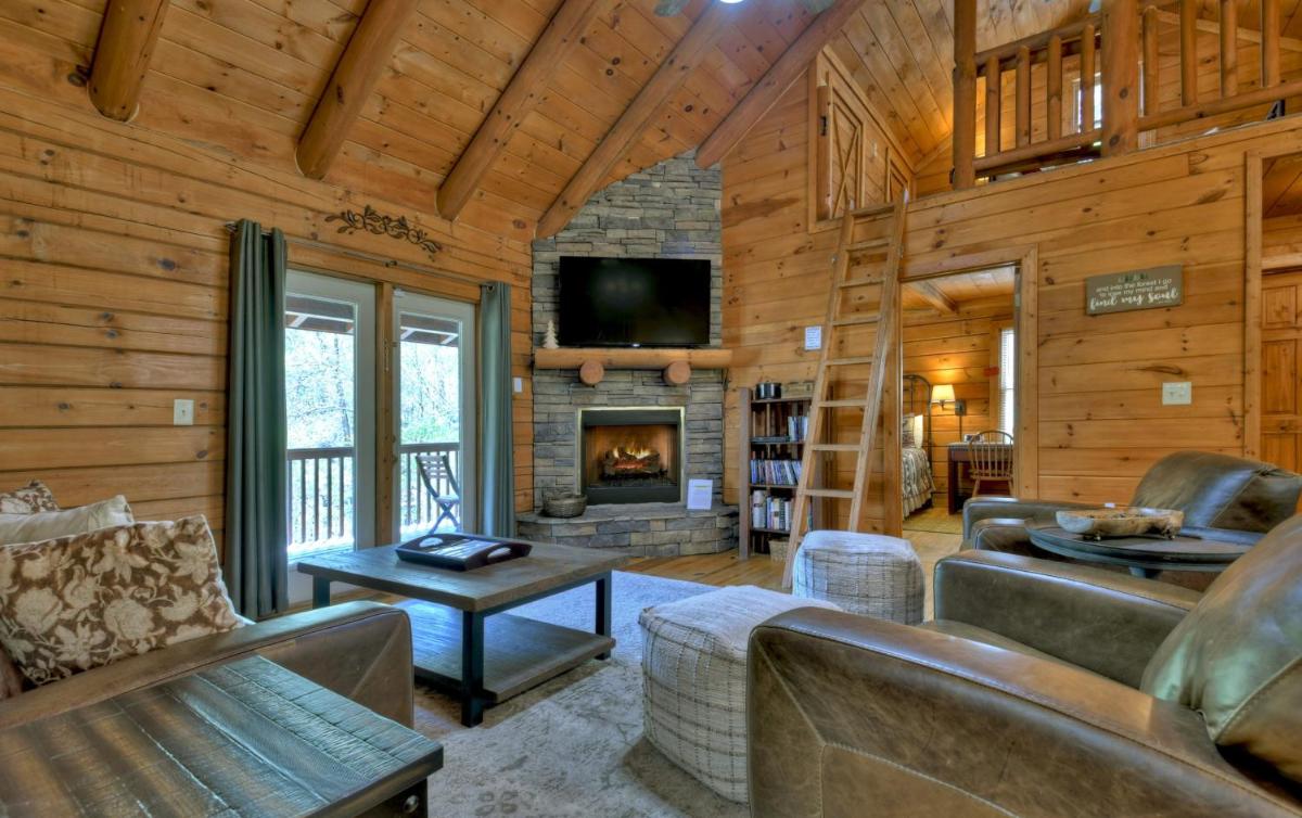 Chimney Path On Fightingtown Creek - Cuddleup - Housity