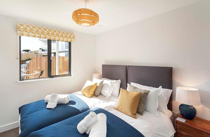 1 Middlecombe - Luxury Apartment at Byron Woolacombe, only 4 minute walk to Woolacombe Beach! - Housity