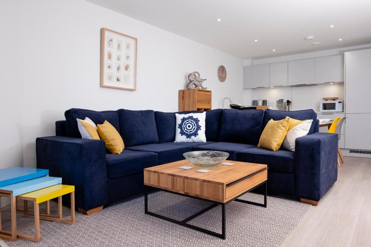 1 Middlecombe - Luxury Apartment at Byron Woolacombe, only 4 minute walk to Woolacombe Beach! - Housity
