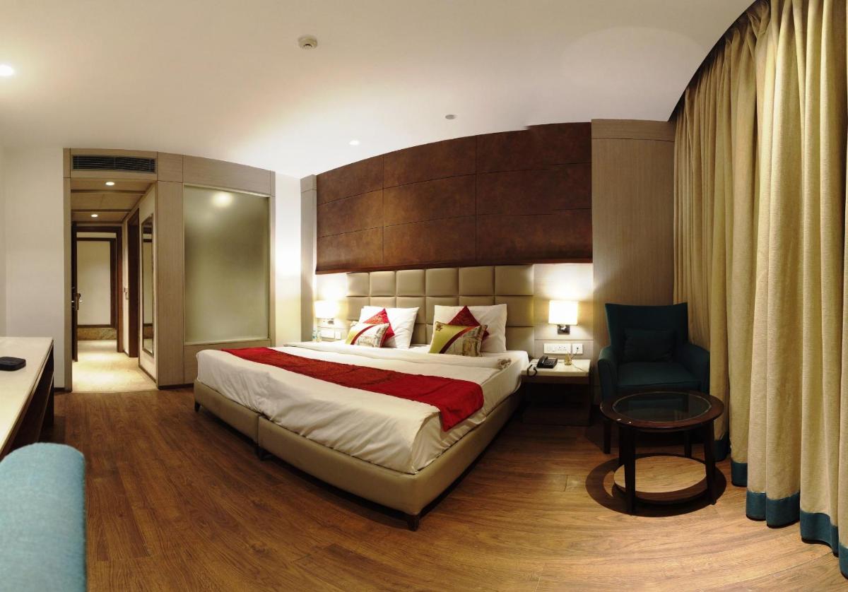 Lemonwood Suites by F9 Hotels - Trivoli Garden Chhatarpur - Housity