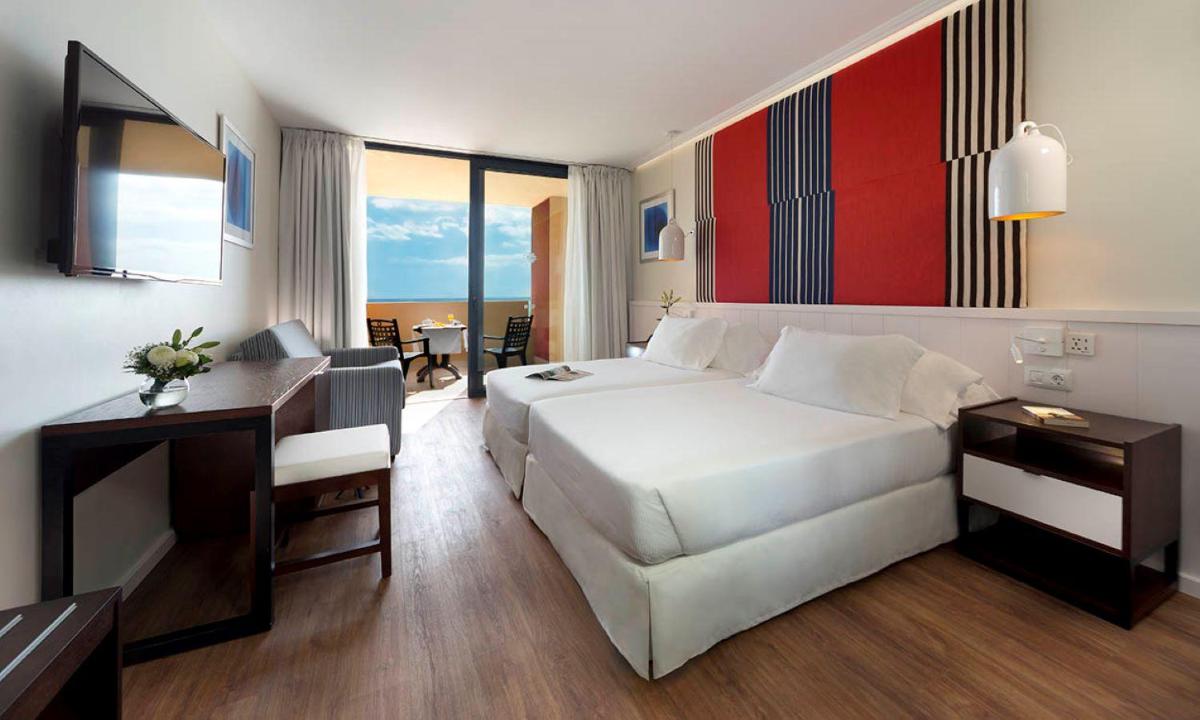 Cama o camas de una habitación en H10 Tindaya