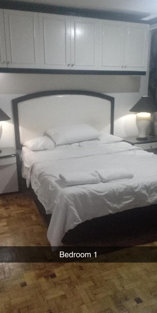 Suite Two Bedroom Condo Palace of Makati or Makati Palace Hotel - Housity
