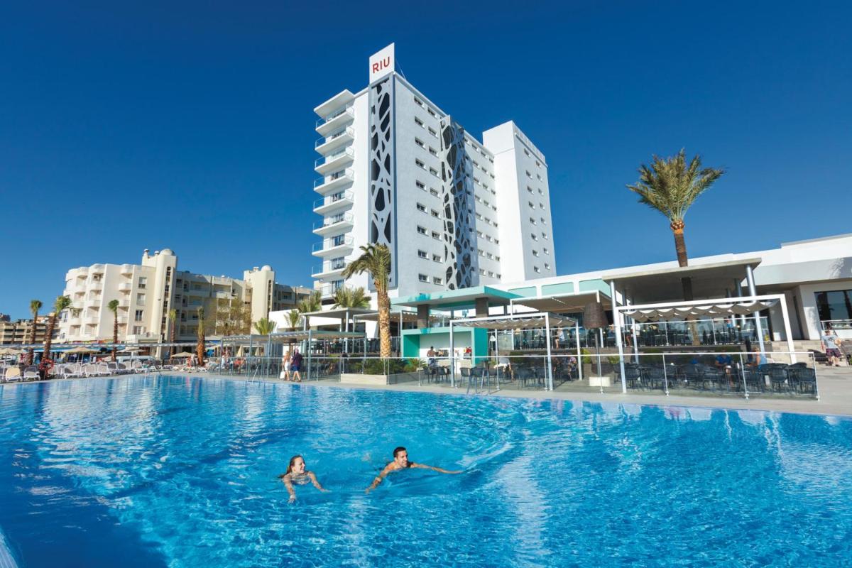 Piscina en o cerca de Hotel Riu Costa del Sol - All Inclusive