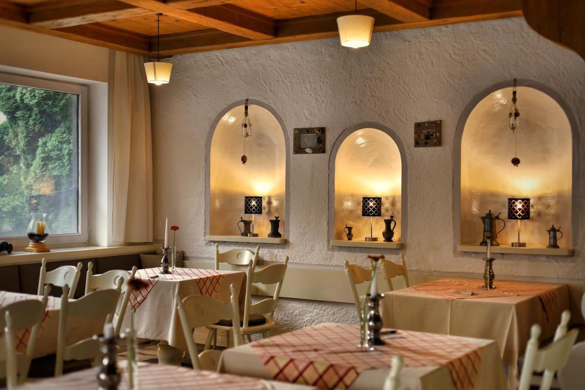 JÄGERWINKL 2 - Housity