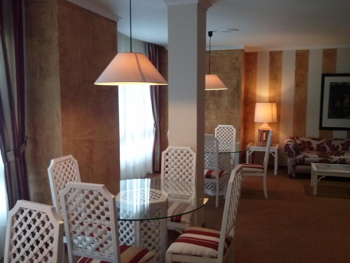 Zona de estar de Hotel Spa Bosque mar
