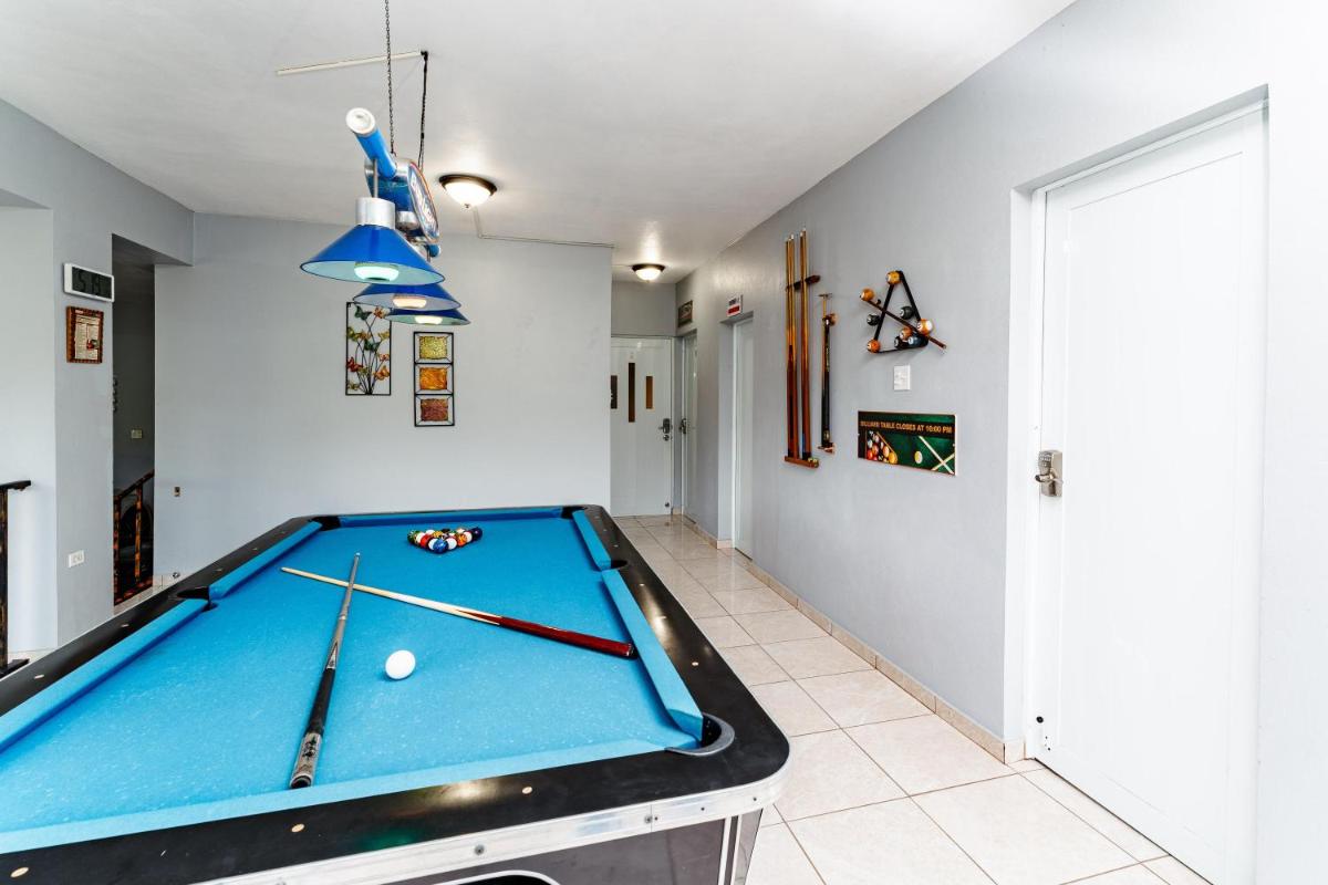 Green Studio 1 - just 7 min drive to the beach - Housity
