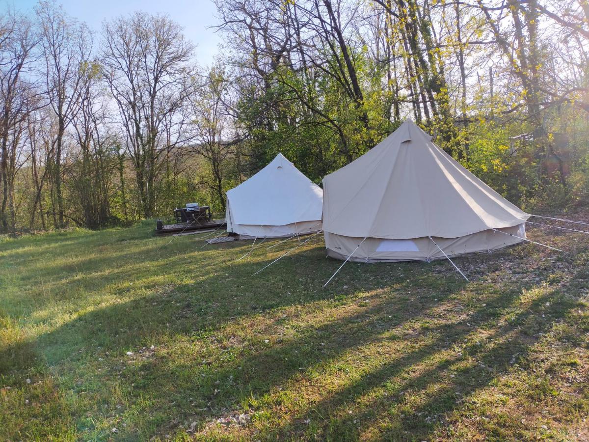 Tente tipi aux Gorges de l'Aveyron - Housity