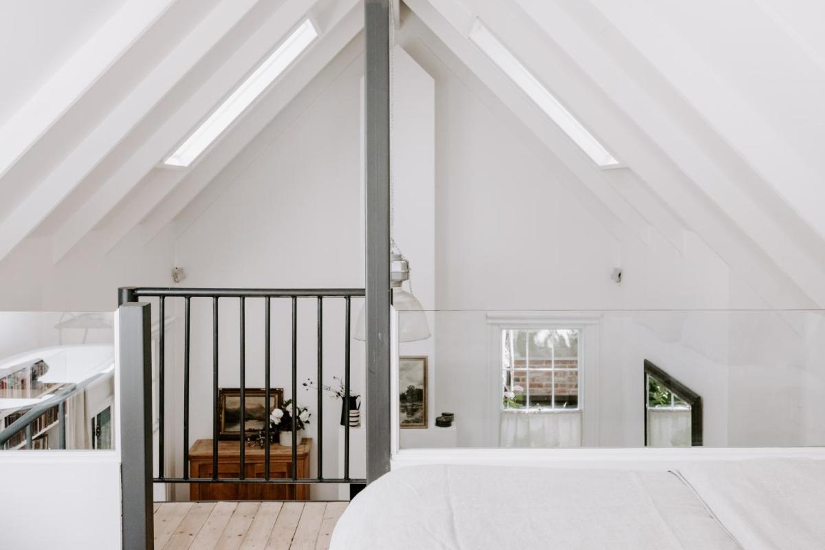 The Garden Loft at Poets Lodge - Housity