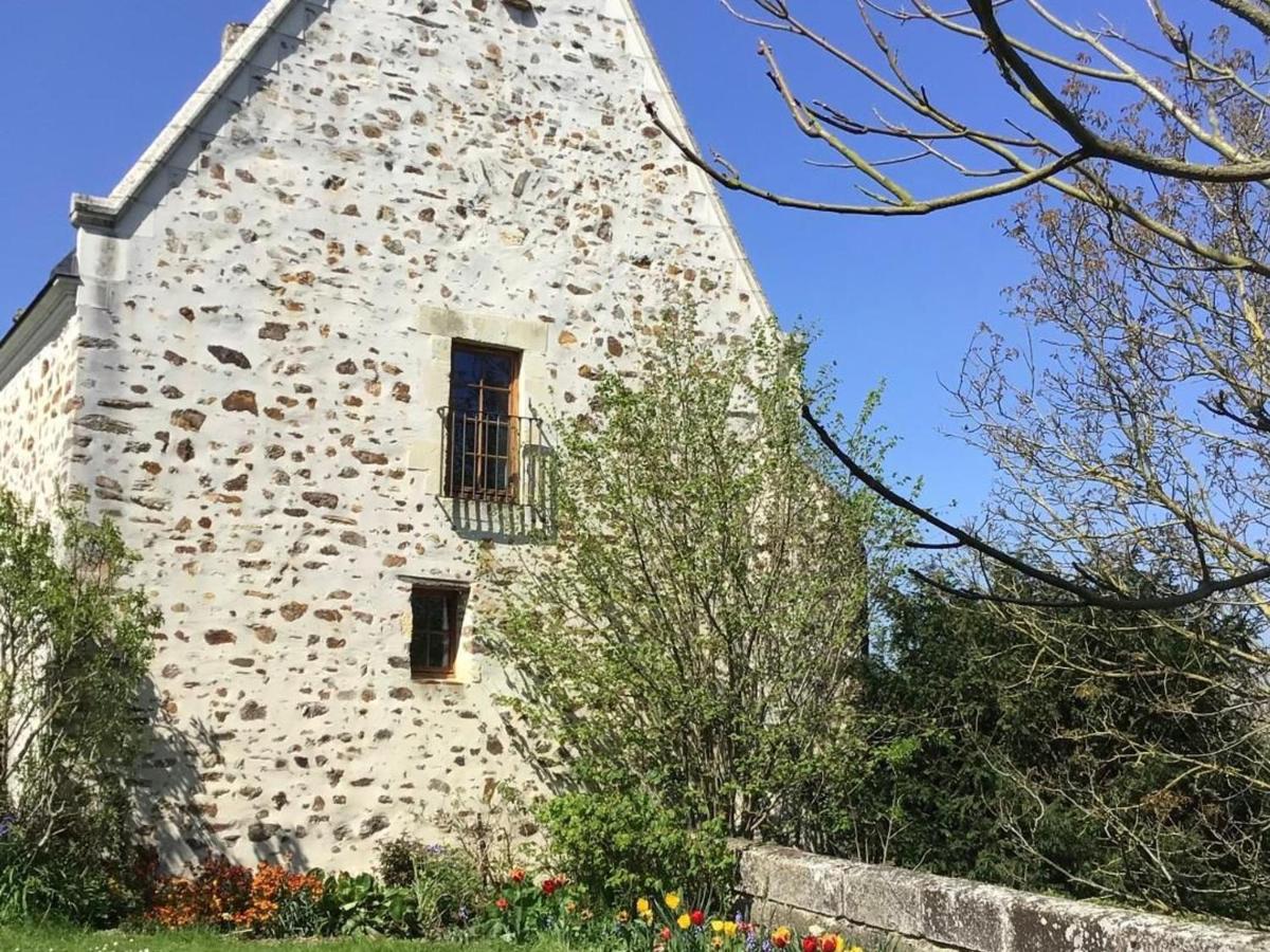 Gîte de charme rénové avec jardin, vélos et activités près de la Sarthe - FR-1-410-191 - Housity