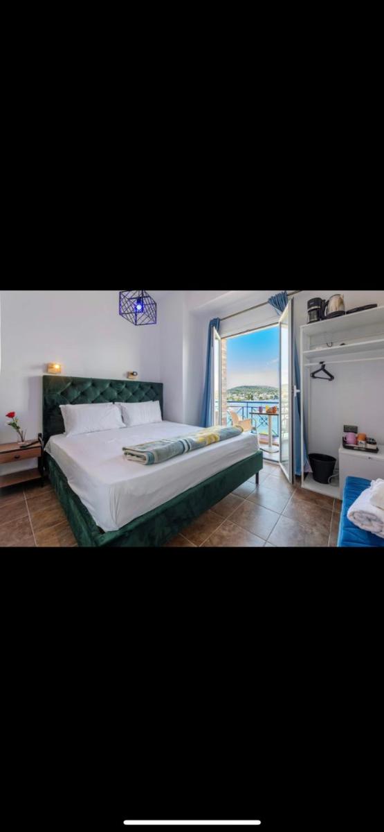 Blue Hotel boutique - Housity