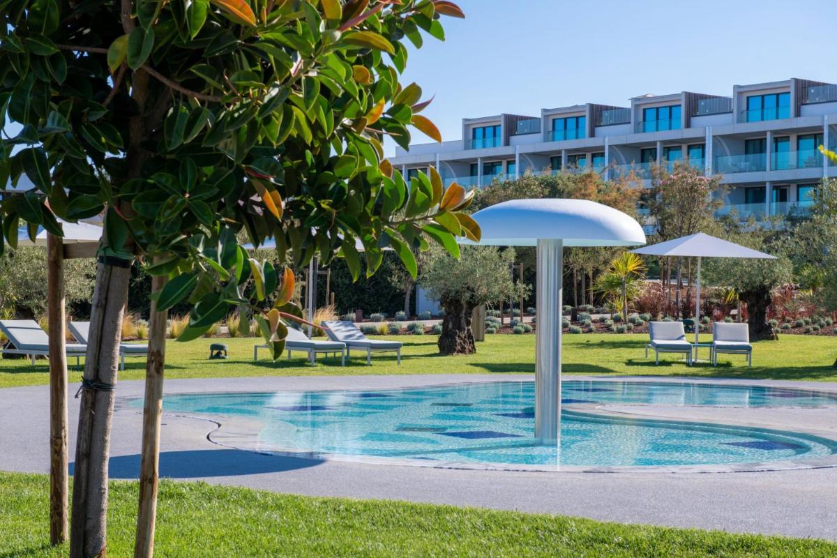A piscina em ou perto de W Residences Algarve