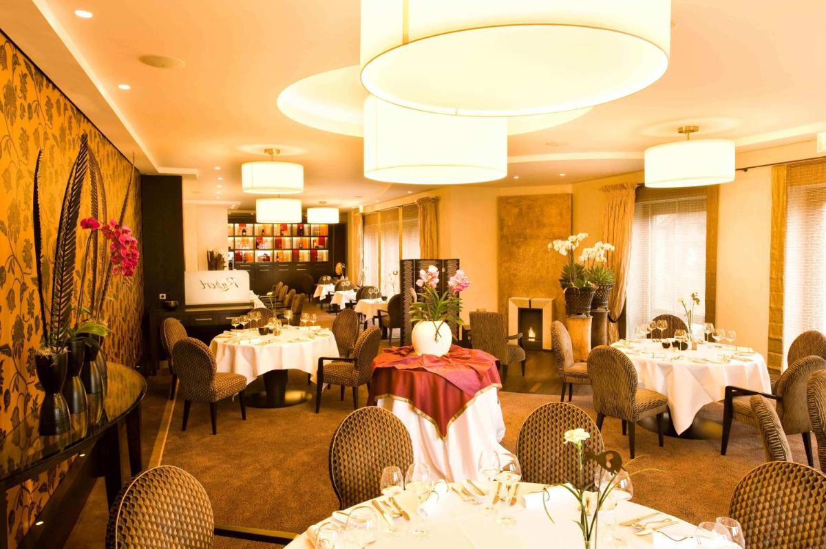 Hotel Westfalen Hof - Housity