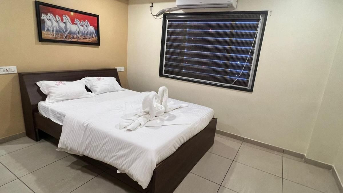Royal Villa Guest House - Housity
