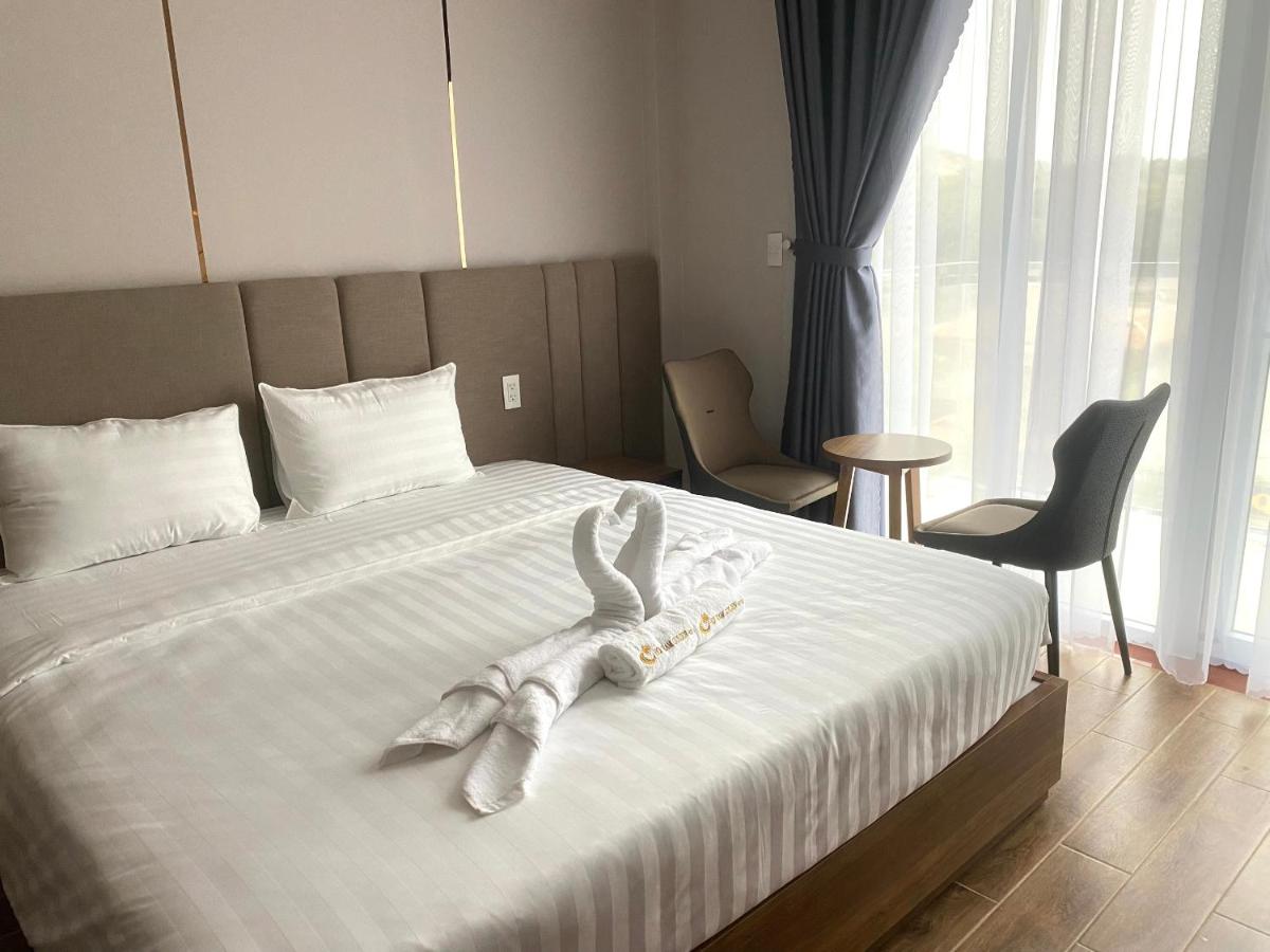 HO TRAM GOLDEN HOTEL - Housity