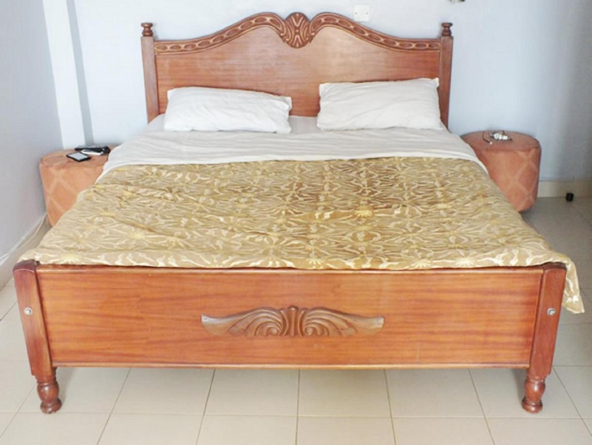 Silver Bells Hotel - Housity