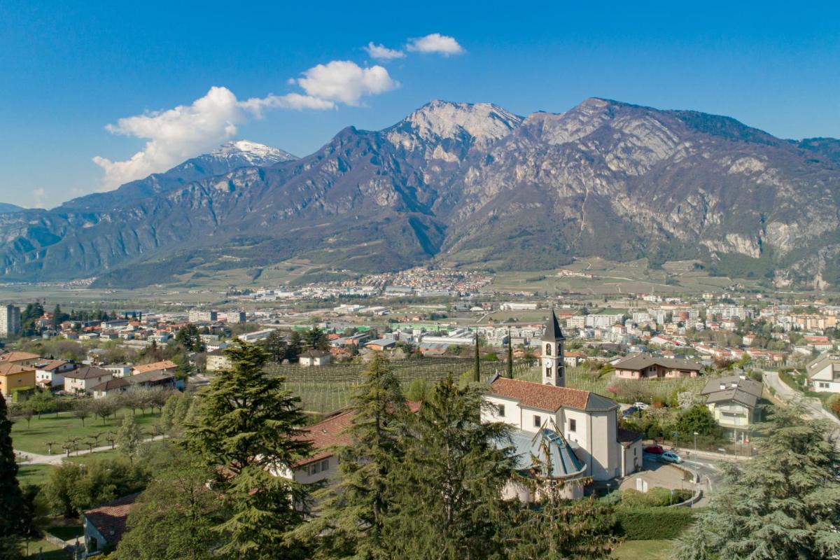 La Canonica Suite Apartments New Location - Housity