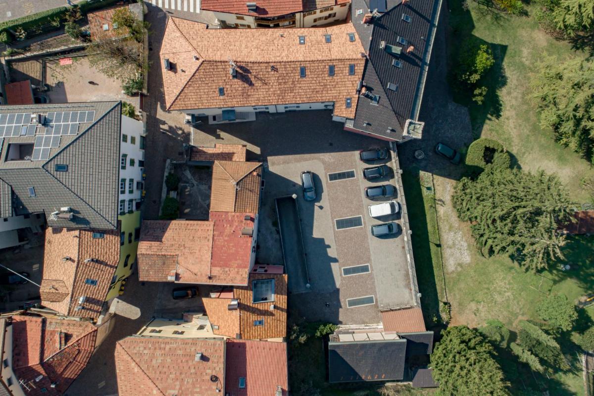 La Canonica Suite Apartments New Location - Housity