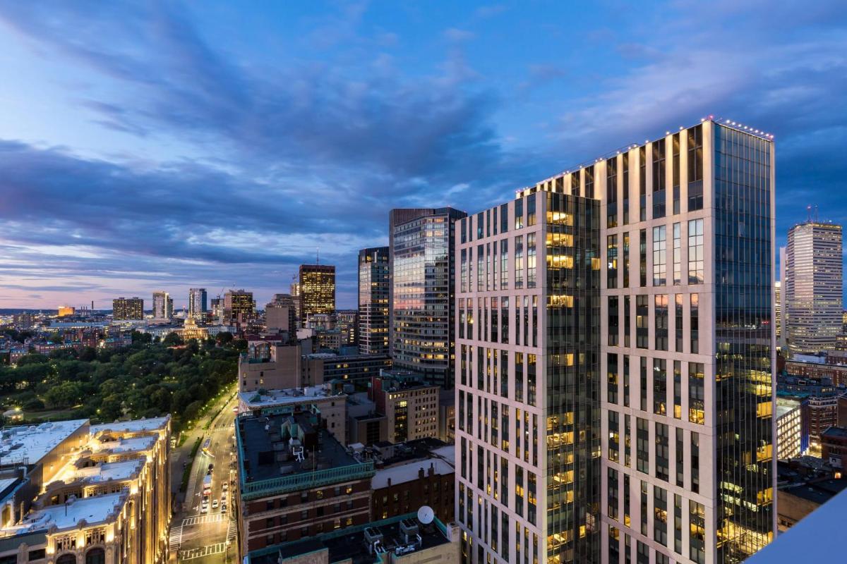 Moxy Boston Downtown - Housity