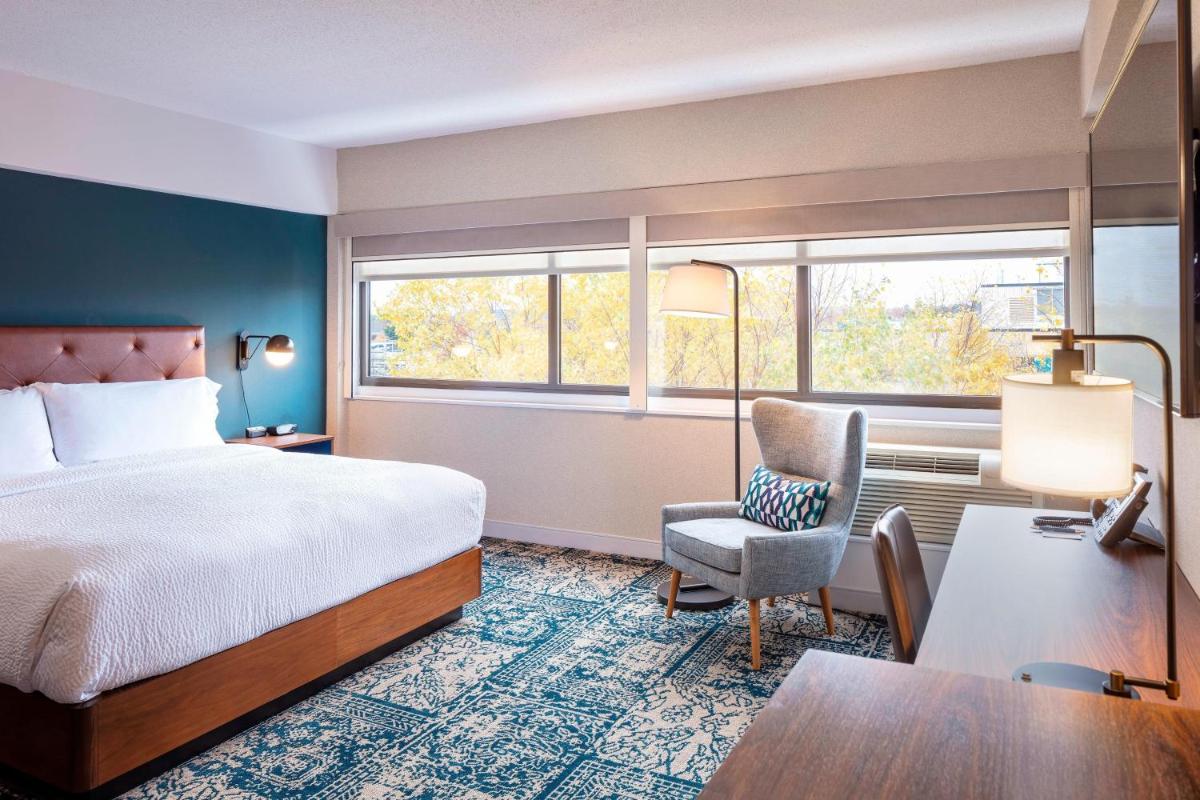 Four Points by Sheraton Norwood Conference Center - Housity