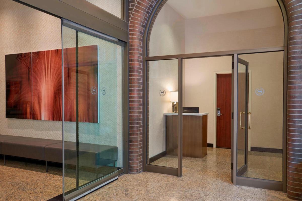 Suitetrails - Sheraton Ottawa Hotel