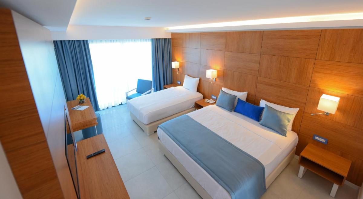 INFINITY BY YELKEN AQUAPARK&RESORTS KUŞADASI - Housity