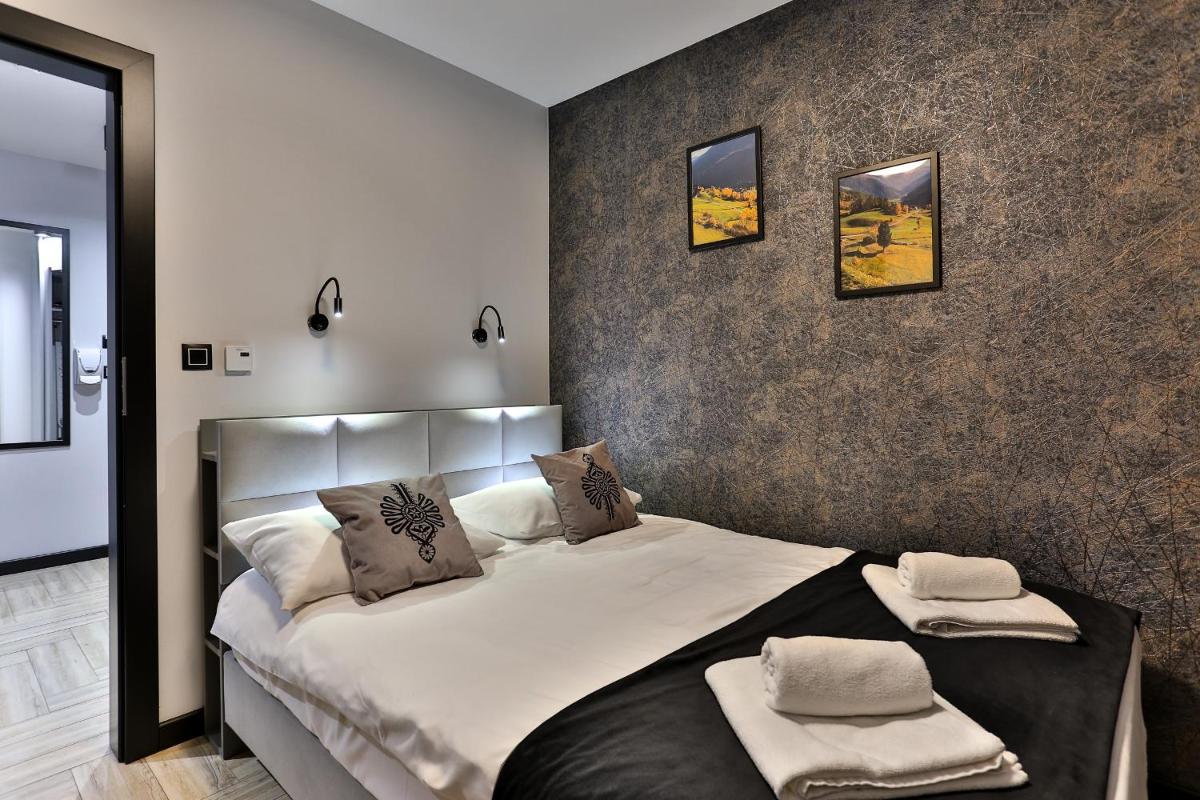 Apartament33 Luxury View Centralny Widok na jezioro sauna, siłownia - 100 metrów od Jeziora Czorsztyńskiego i ścieżki rowerowej Velo Czorsztyn obok Kluszkowce Ski - Housity