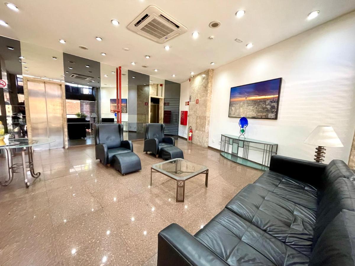 César Park Hotel - Housity