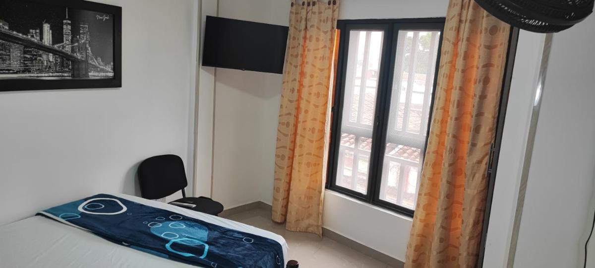 El Carmen Hostels - Housity