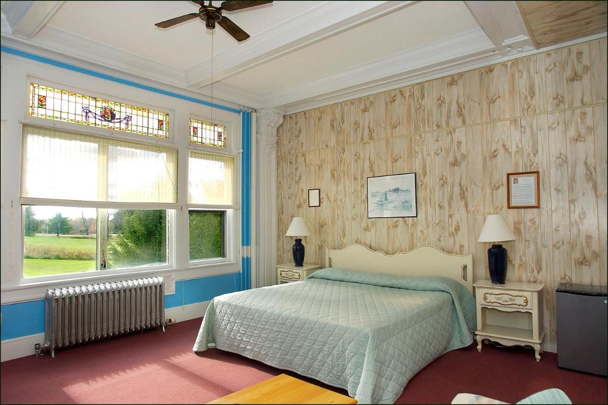 The Presidential Inn at Poland Spring Resort - Housity