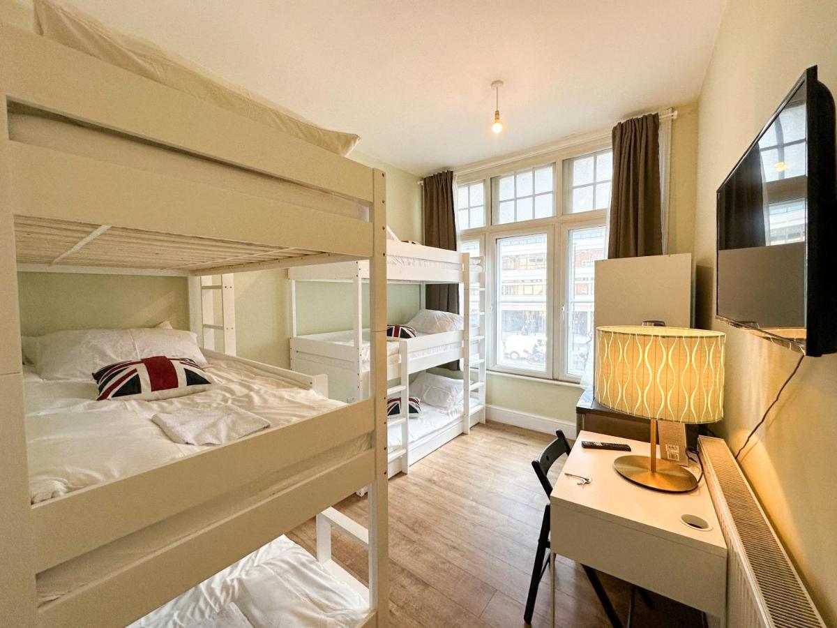Pink Door Guesthouse - Housity