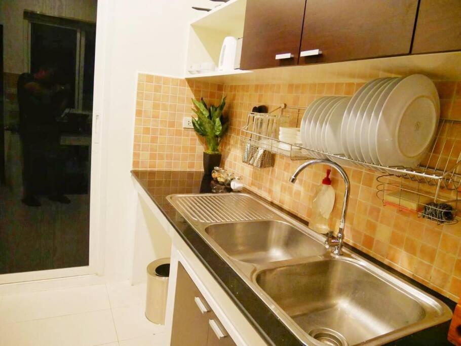 #3Bed #4Bath Close to Unity School and Airport - Housity