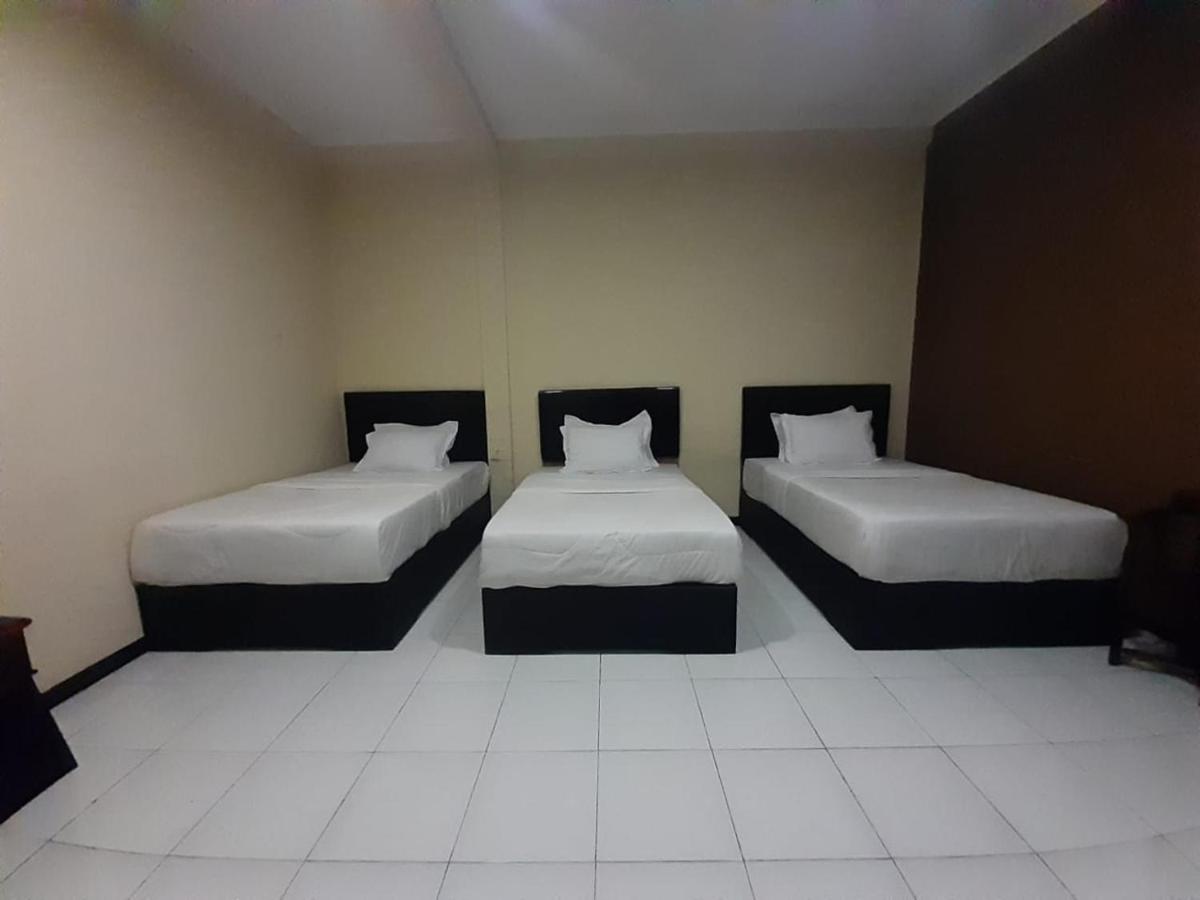 Dya Hotel Boyolali - Housity